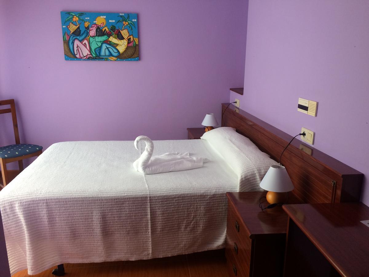 Hotel Brisamar Banugues Ngoại thất bức ảnh